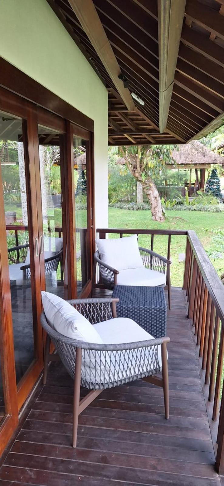 Awan Putih Resort Паянган Екстер'єр фото